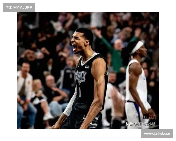 下饭！卡斯尔空篮欲重扣，竟离谱扣飞