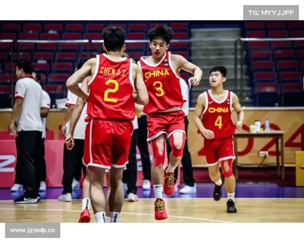 中国U18男篮46分大胜印度晋级四强! 中国U18男篮46分大胜印度晋级四强!